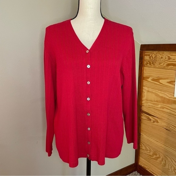 Casual Corner Tops - Casual Corner Annex Red Ribbed Button Up Long Sleeve Sweater 1X